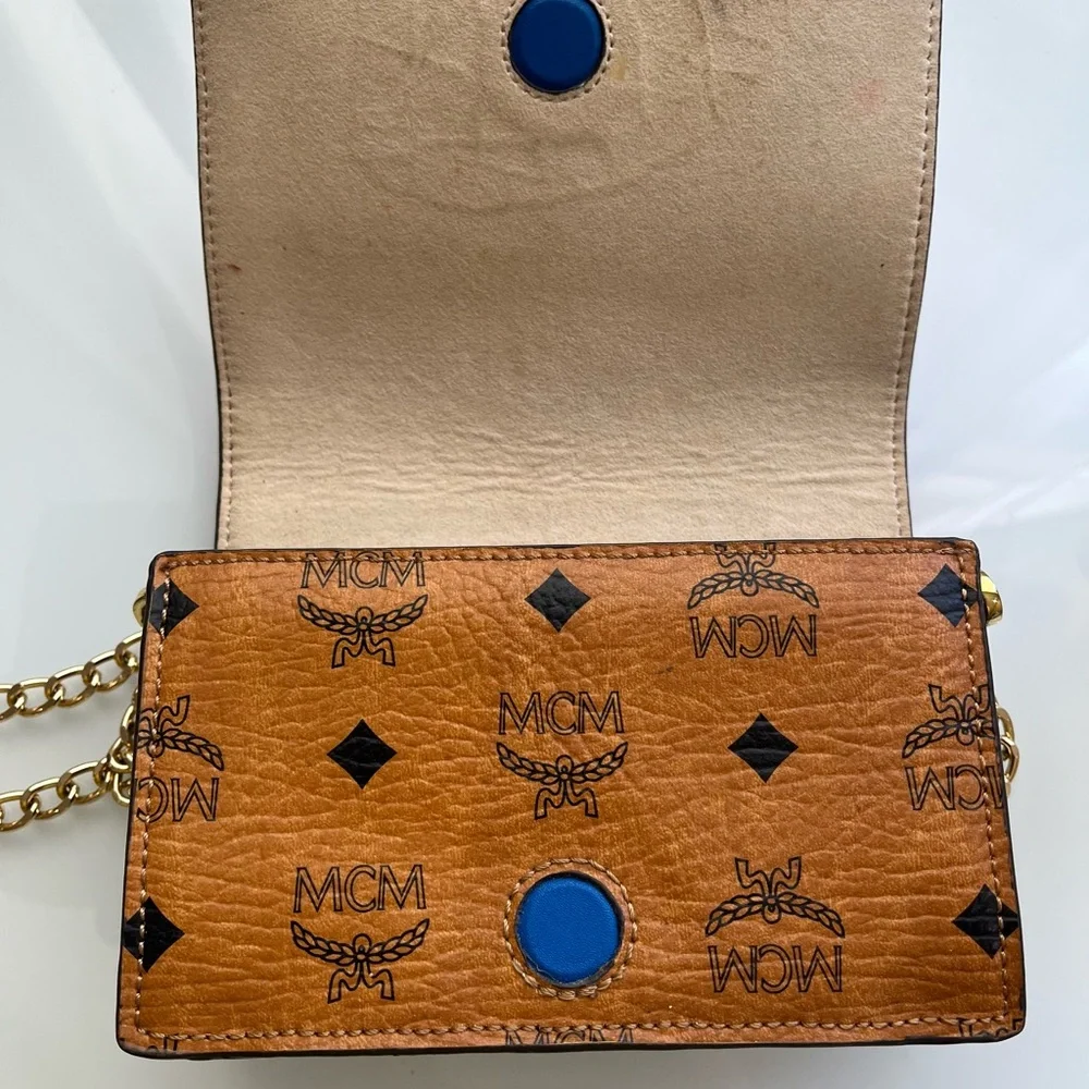 MCM PINK RABBIT WALLET ON CHAIN/ BELT BAG - Picture 6 of 12